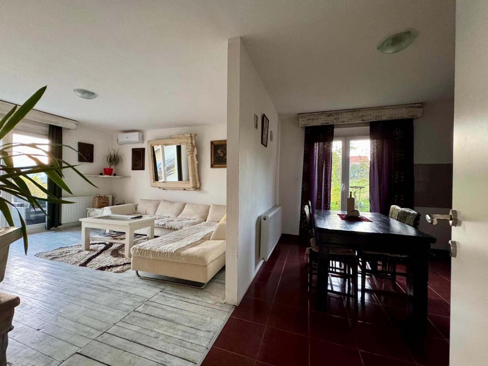Mala Oaza Apartment Cacak Luaran gambar